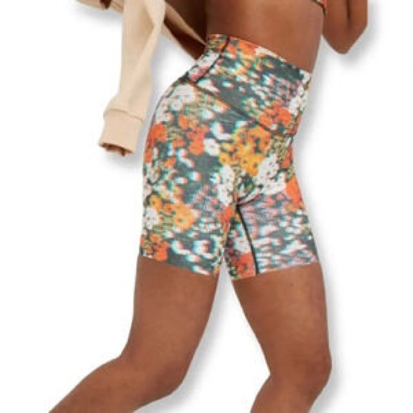 aerie Pants - Aerie floral bike shorts in size large
